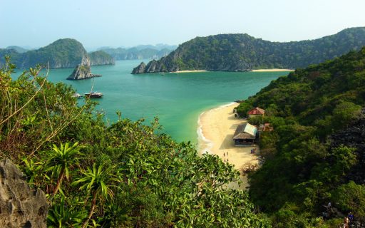 tour-vietnam-background